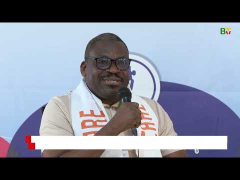 « leadership-politique-des-femmes-au-benin-:-le-role-des-ecoles-et-organisations »-[video]