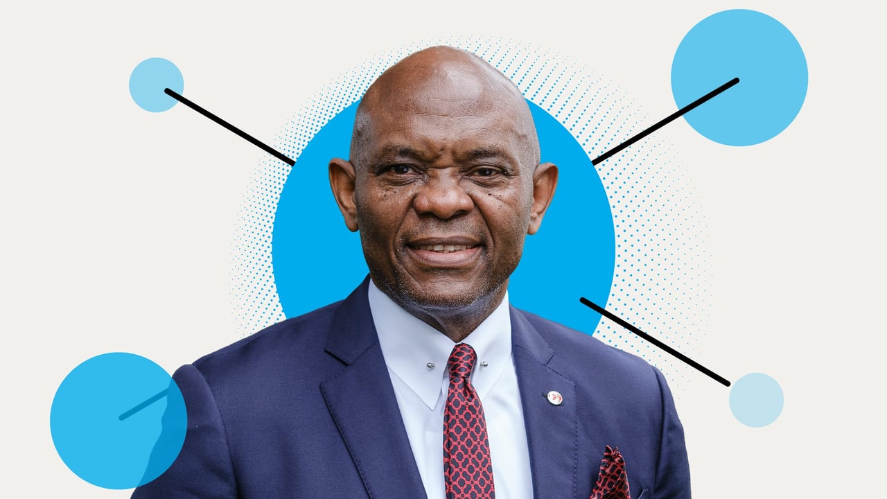 autour-de-tony-elumelu,-des-proches-qui-font-le-succes-du-banquier-nigerian