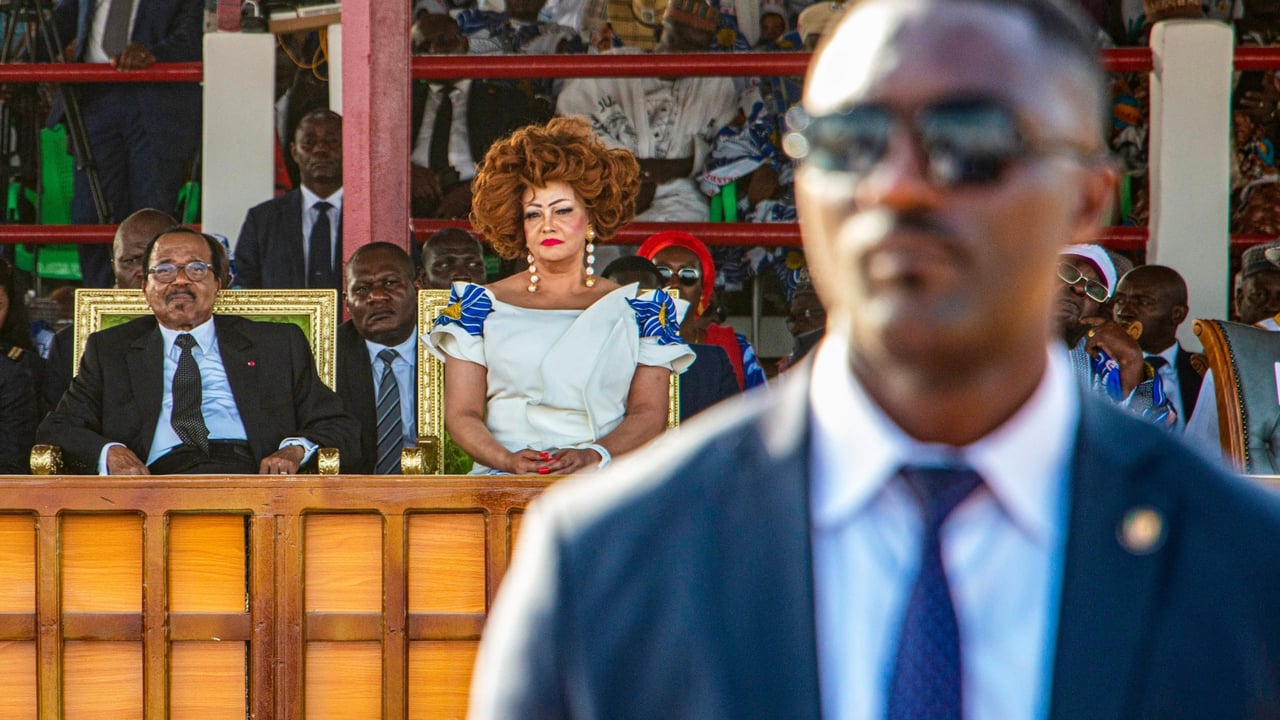 presidentielle-au-cameroun :-comment-paul-biya-a-propose-la-primature-a-issa-tchiroma-bakary